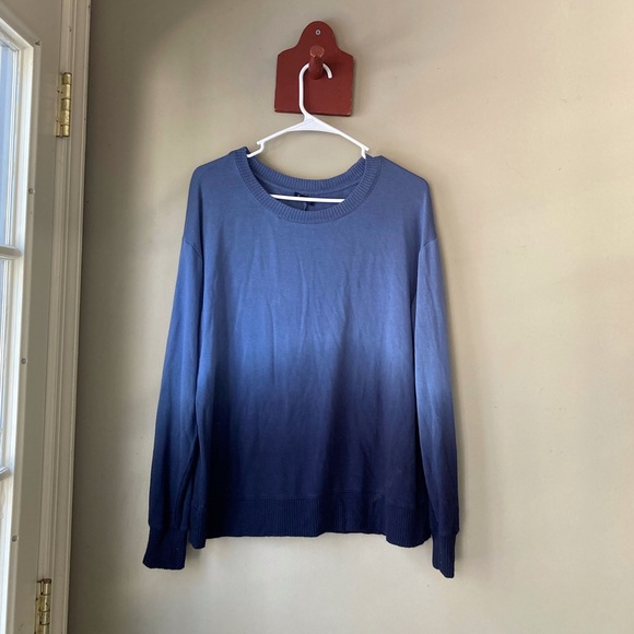 Splendid Blue Tie Dye Oversized Soft Long Sleeve Pullover Crewneck Top M - Picture 2 of 6